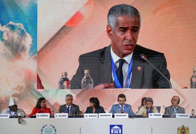 البحرين نجحت في حل بعض القضايا بفضل تقارب وجهات النظر بين المشرعين وبين الزعماء الدينيين