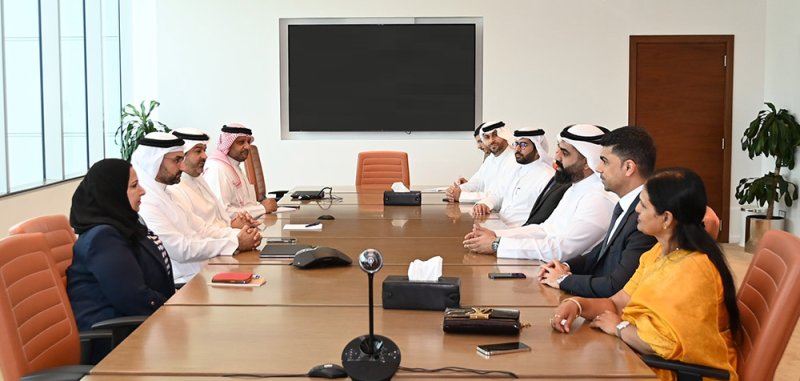 وزير الصناعة والتجارة يجتمع برئيس لجنة التكنولوجيا والاقتصاد الرقمي بـ "الغرفة"