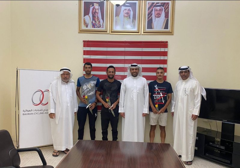 خالد بن حمد يشيد بنتائج منتخب الدراجات وبمستواه الجيد