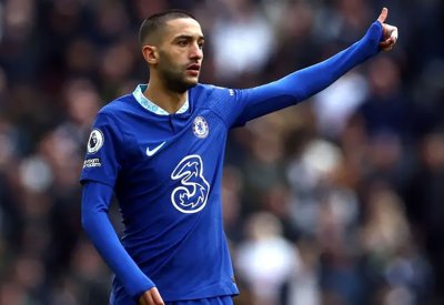 ذا أثليتك: النصر يستهدف التعاقد مع زياش وكارفاليو