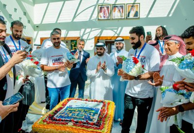 بالصور: سلمان بن محمد يستقبل نادي المنامة بطل غرب آسيا لكرة السلة