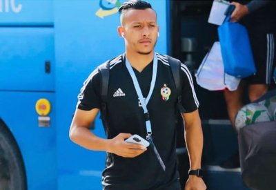 النجمة يدعم صفوفه بالتعاقد مع الجناح الليبي المعتصم اسكندر