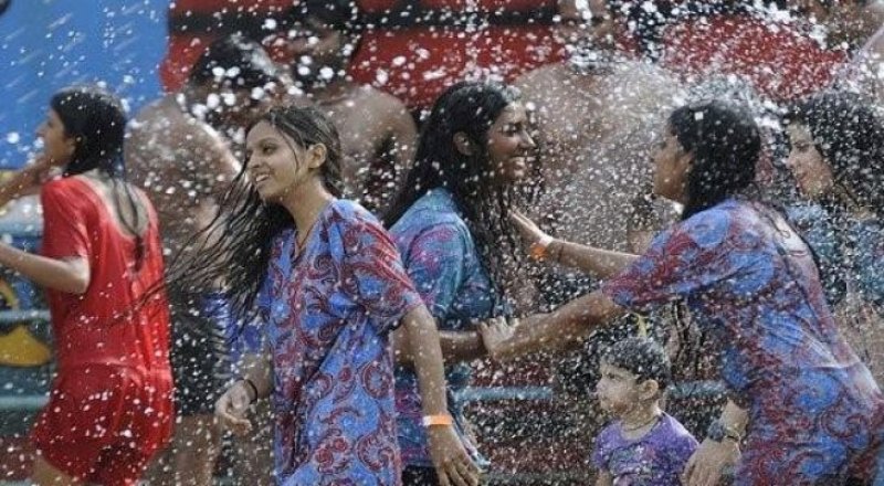 وفاة 54 شخصا بسبب موجة الحر في الهند