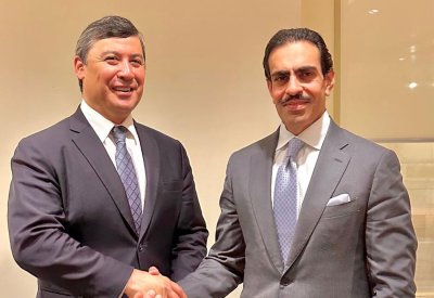 سفير البحرين لدى كندا والمقيم في واشنطن يجتمع مع وزير خارجية حكومة الظل الكندية