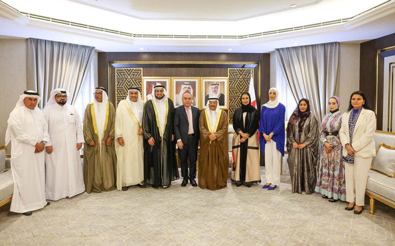 رئيس مجلس الشورى يشيد بمبادرة جمعية "العمل التطوعي" لتطبيق الذكاء الاصطناعي والتحول الرقمي في المنظمات الأهلية
