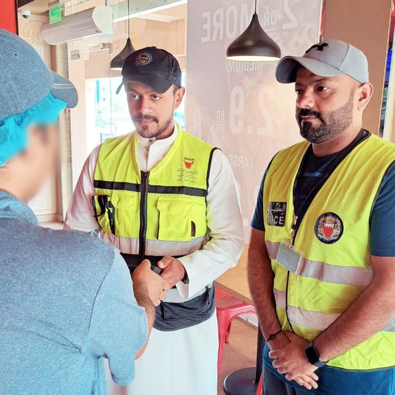 هيئة تنظيم سوق العمل: تنفيذ 4 حملات تفتيشية في "العاصمة" و"المحرق" وضبط عدد من العمالة المخالفة