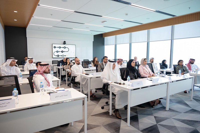 بحث آليات التعاون المشترك بين نيابة الجرائم الإلكترونية والمؤسسات المصرفية والبنوك بالمملكة