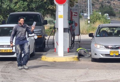 مقتل 4 مستوطنين وجرحى في إطلاق نار قرب مستوطنة في الضفة الغربية