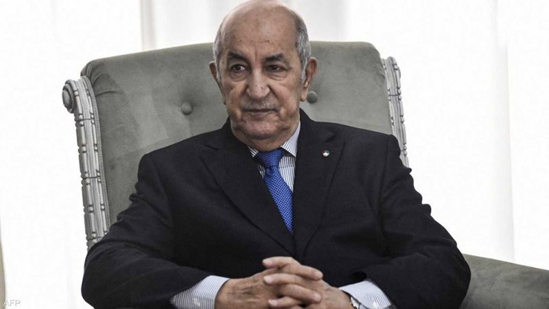 الرئيس الجزائري يُقيل وزير الاتصال