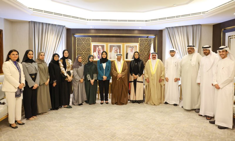 الكفاءات والعطاءات الشبابية البحرينية أثبتت جدارتها في مسارات التنمية المتنوعة 