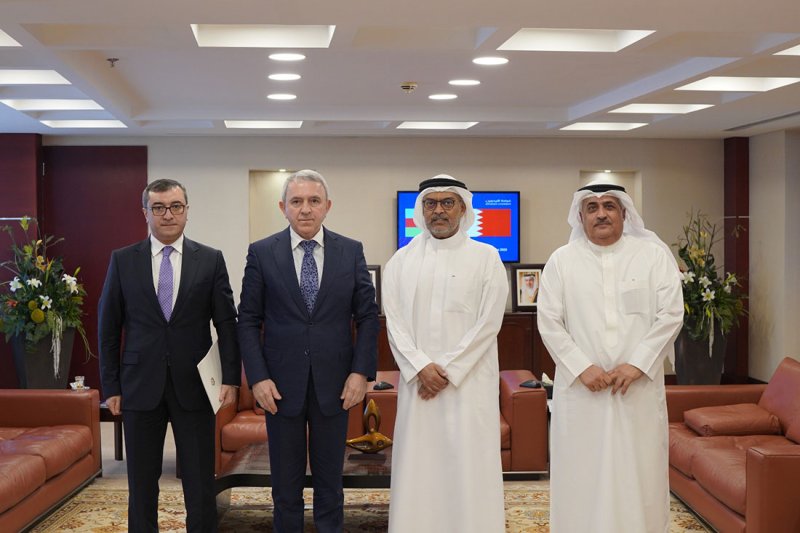 "غرفة البحرين" تبحث مع السفير الأذربيجاني تعزيز علاقات الشراكة بين البلدين