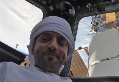 رائد فضاء إماراتي يبدء في إنتاج بلورات البروتينات الخاصة بأجسام مضادة