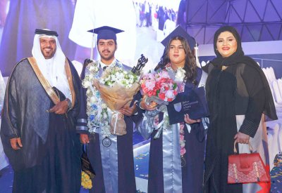 مدرسة برايتس العالمية البحرين تحتفل بتخريج الفــــــوج الخامس عشر 2023 بحضور وزير التربية والتعليم