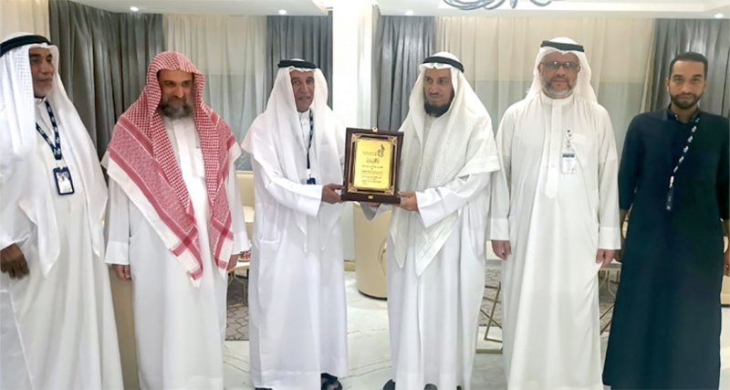 القطان يشيد بتعاون الحملات البحرينية والتزامهم بالاشتراطات الصحية والأمنية