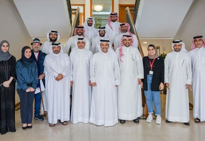 وزير الإعلام: بدء تنفيذ مخرجات (مبادرة خارج الصندوق) ونفخر بالكفاءات الوطنية ودورها في تطوير المحتوى المرئي