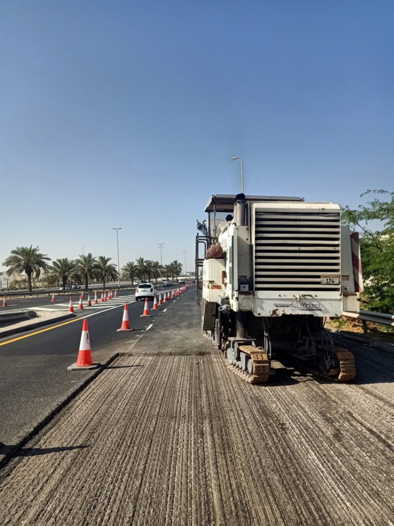 إنجاز 78% بمشروع إعادة تأهيل شارع الشيخ خليفة بن سلمان