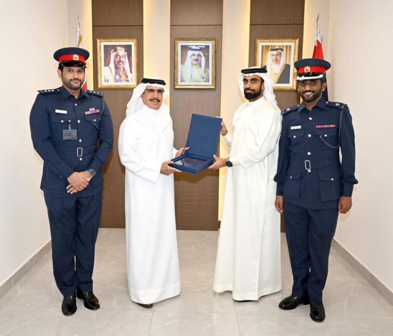 معالي وزير الداخلية يزور مبنى الإدارة العامة لتنفيذ الأحكام والعقوبات البديلة ويشيد بمهنية واحترافية منتسبيها