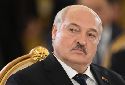 رئيس بيلاروسيا يحذر: خطر اندلاع حرب عالمية وارد