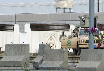 اطلاق نار قرب القنصلية الاميركية في جدة.. ومقتل المنفذ