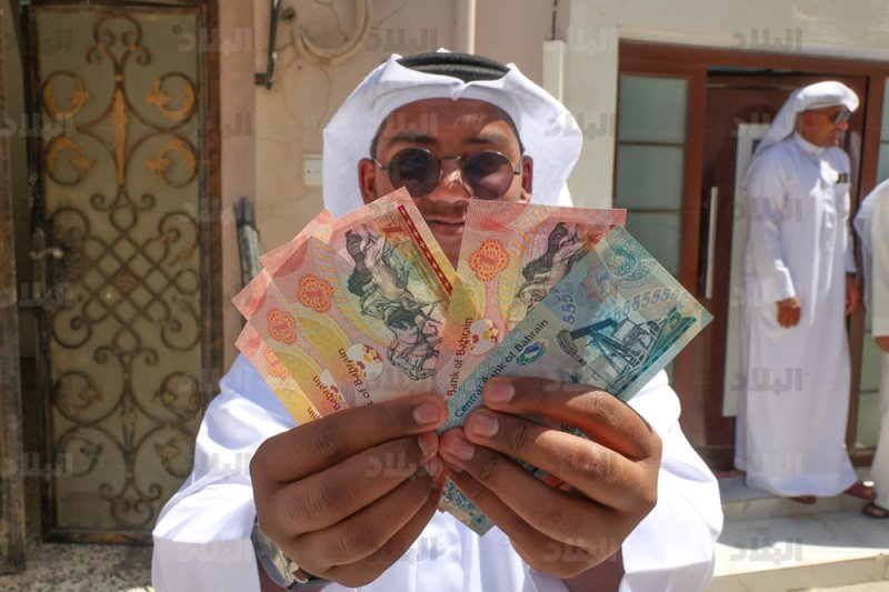 بالصور: صباح الأربعاء يتنفس بهجة نسمات العيد.. حتى المساء