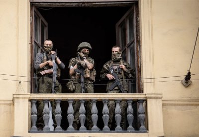 التاريخ يعيد نفسه.. "تمرد فاغنر" يفتح جراح انتفاضة عمرها قرن