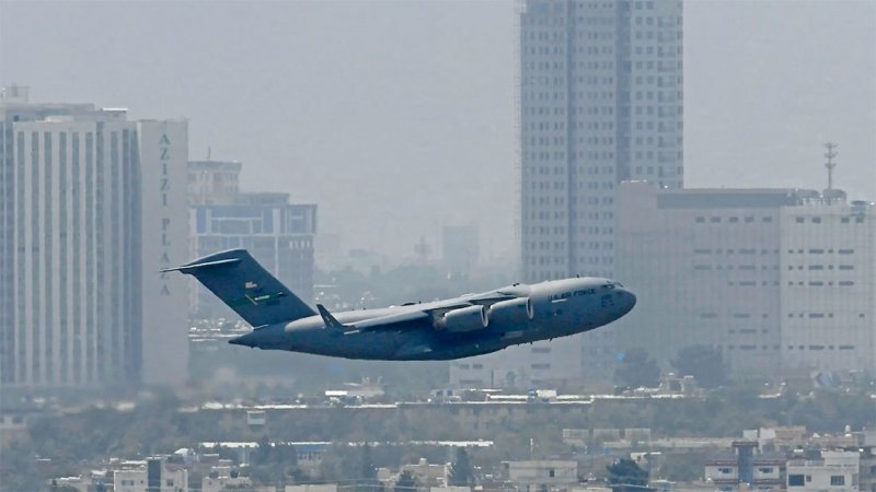 طال انتظاره.. تقرير أميركي ينتقد عملية الإجلاء من أفغانستان