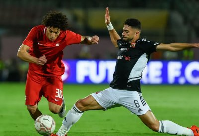 الأهلي المصري يتعثّر أمام فيوتشر