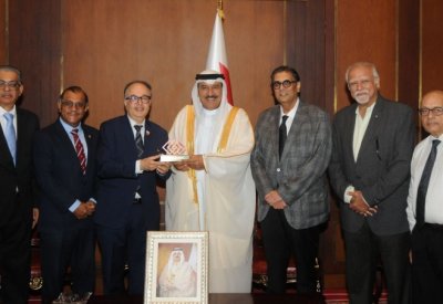 رئيس مركز الملك حمد العالمي للتعايش السلمي يستقبل وفدا من جمعية تجار ثاتاي هندو