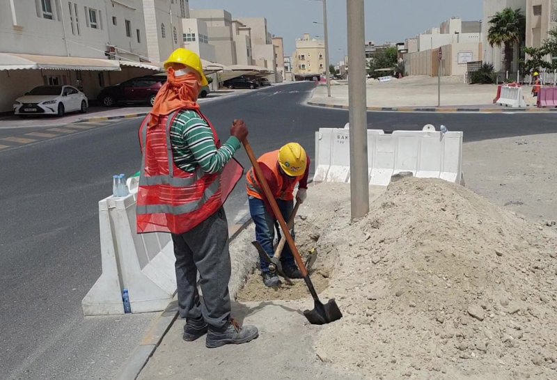 لزيادة الطاقة الاستيعابية 120%.. "الأشغال": بدء أعمال تطوير شارعين في منطقة قلالي
