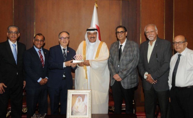 رئيس مركز الملك حمد العالمي للتعايش السلمي يستقبل وفدا من جمعية تجار ثاتاي هندو