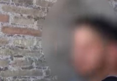 بسبب "فيديو رومانسي" في روما.. سائح يعتذر لإعفائه من السجن