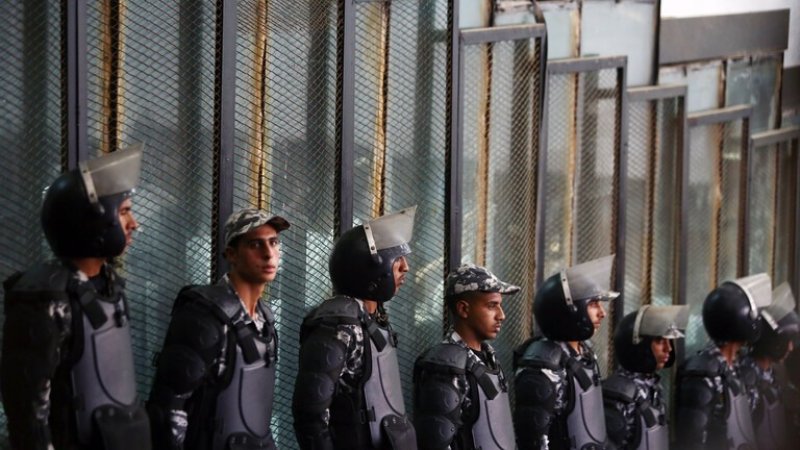 سيدة مصرية تنصب على الحكومة في أغرب قضايا مصر