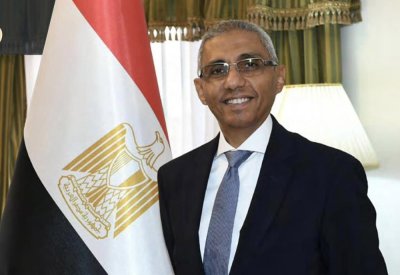 السفير المصري يثمن دور جائزة سمو الشيخ عيسى بن علي آل خليفة في تعزيز وترسيخ ثقافة التطوع وتحقيق التنمية المستدامة