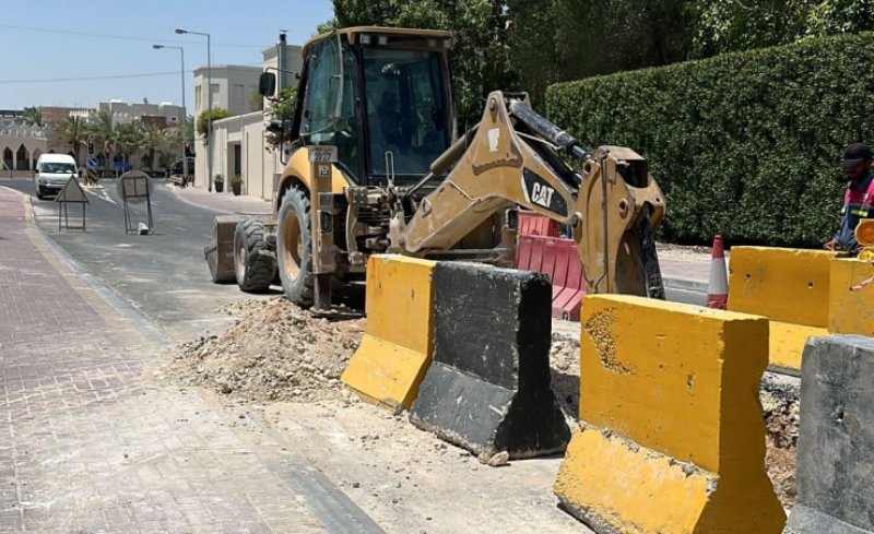 وزارة الأشغال: إنجاز 52% من أعمال تطوير الطرق بمجمعي 915-916 في الرفاع