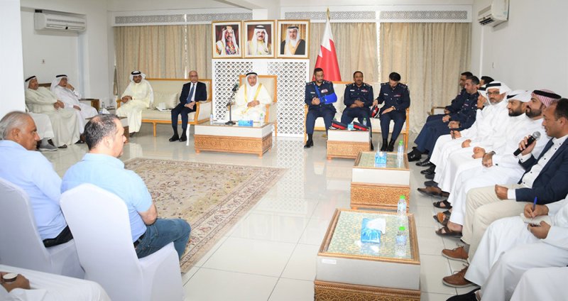 محافظ المحرق يؤكد على تضافر الجهود لإنجاح المناسبات الدينية 