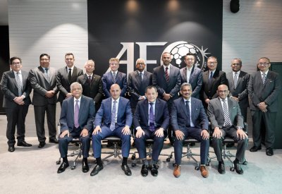 رئيس الاتحاد البحريني لكرة القدم يشارك في اجتماع اللجنة المالية بالاتحاد الآسيوي