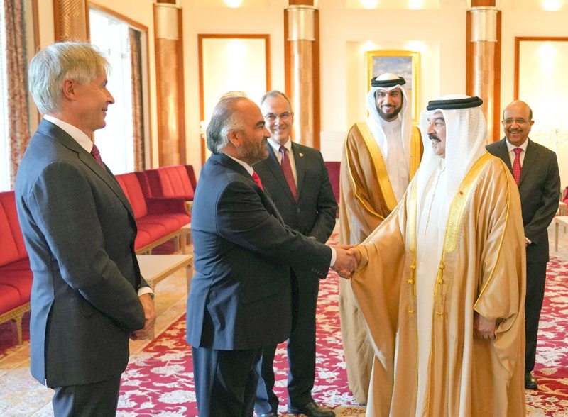جلالة الملك المعظم يستقبل رئيس وأعضاء مجلس إدارة بابكو إنرجيز ويشيد بدور المجموعة في قيادة تحول قطاع الطاقة في المملكة