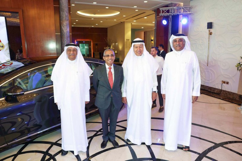 حضور دبلوماسي وإعلامي متنوع