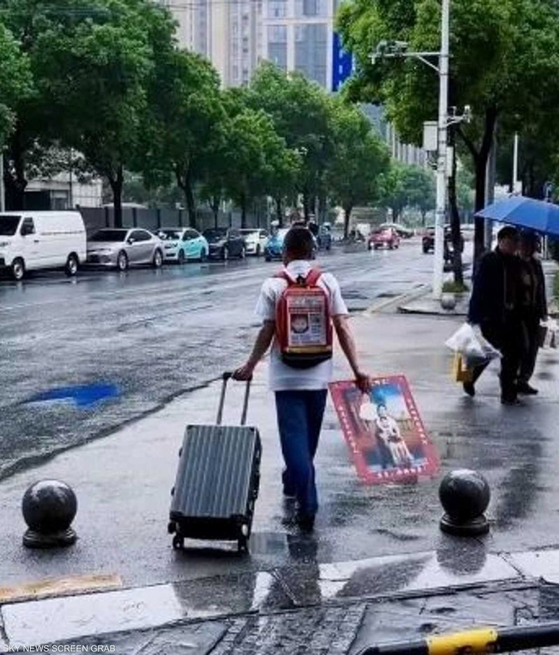 بعد رحلة بحث استمرت 22 سنة.. قصة أب صيني وصل لابنه "المختطف"