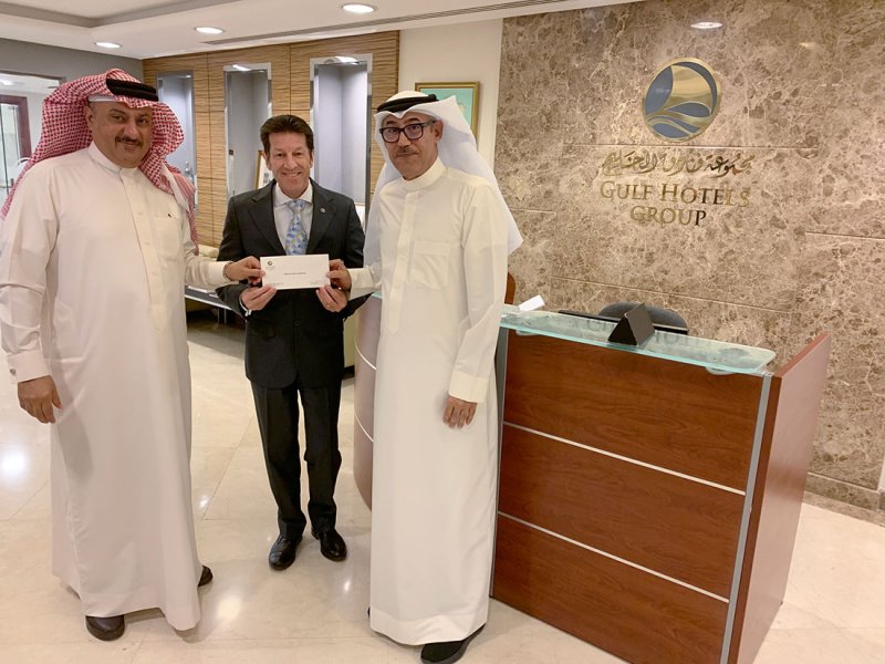 مجموعة فنادق الخليج تتبرع لـ"الجمعية البحرينية لمتلازمة داون"