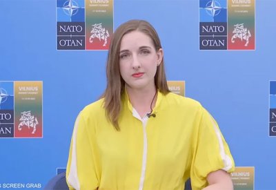 الخارجية الأميركية: عضوية أوكرانيا في الناتو غير ممكنة حاليا