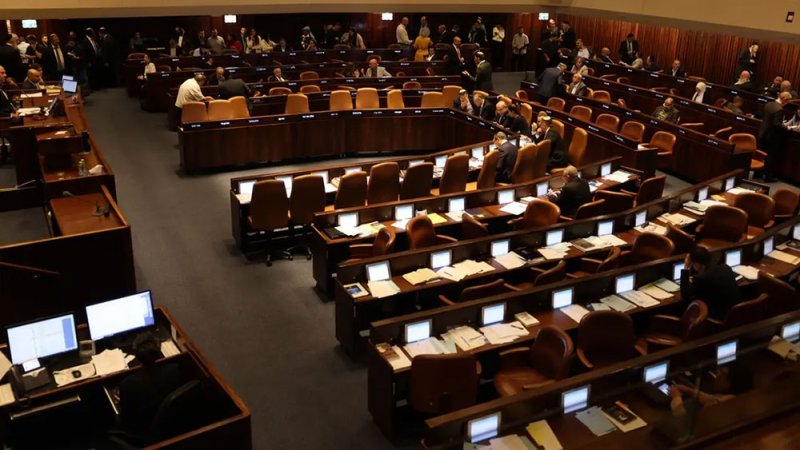 الكنيست يقر في قراءة أولى "إصلاح القضاء".. والاحتجاجات مستمرة