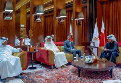 خالد بن حمد يستقبل وزير شؤون البلديات والزراعة