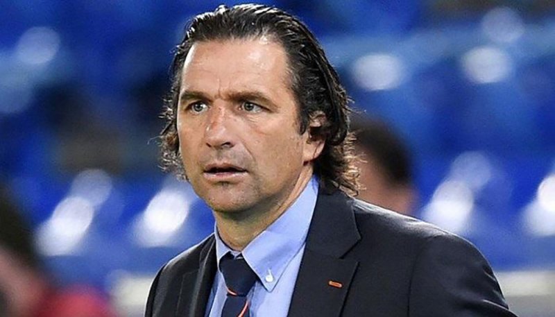 الأرجنتيني بيتزي مدربًا لمنتخب البحرين.. مع جهاز معاون متكامل.. وتوقيع العقد في النصف الثاني من يوليو