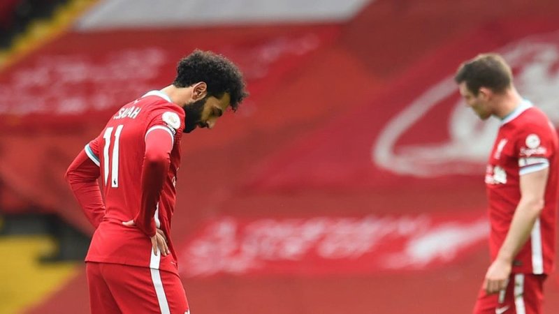 بعد أزمة إفريقيا والأولمبياد.. مستقبل صلاح مع ليفربول في خطر