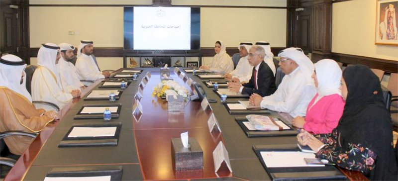 سمو محافظ الجنوبية يلتقي وزير الأشغال ويبحث احتياجات الأهالي الخدمية والتنموية