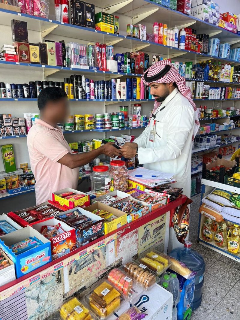 هيئة تنظيم سوق العمل: تنفيذ خمس حملات تفتيشية في "العاصمة" و"المحرق" وضبط عدد من العمالة المخالفة
