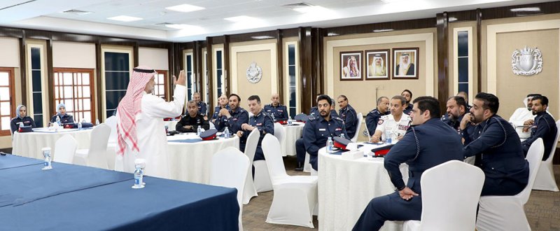 إدارة شئون الضباط تنظم دورة تدريبية حول الآليات والسبل الكفيلة لعقد الاجتماعات الناجحة