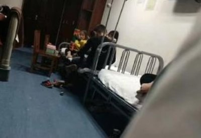 معلمة حضانة تسمم 28 طفلاً وتقتل أحدهم.. وهذا عقابها