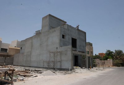 بالصور: مواقع "الشمالية" ملتزمة بحظر العمل في الظهيرة